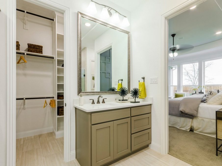 Landon Homes new home builder 432 Carrington Master Bath vanity