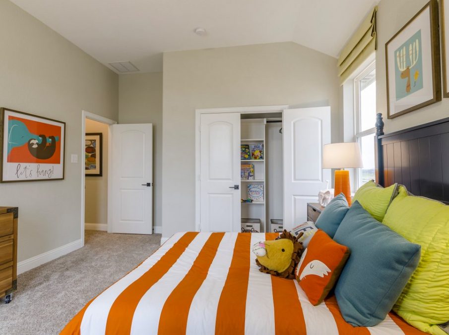 Landon Homes new home builder 432 Carrington Kids Bedroom Orange Stripes