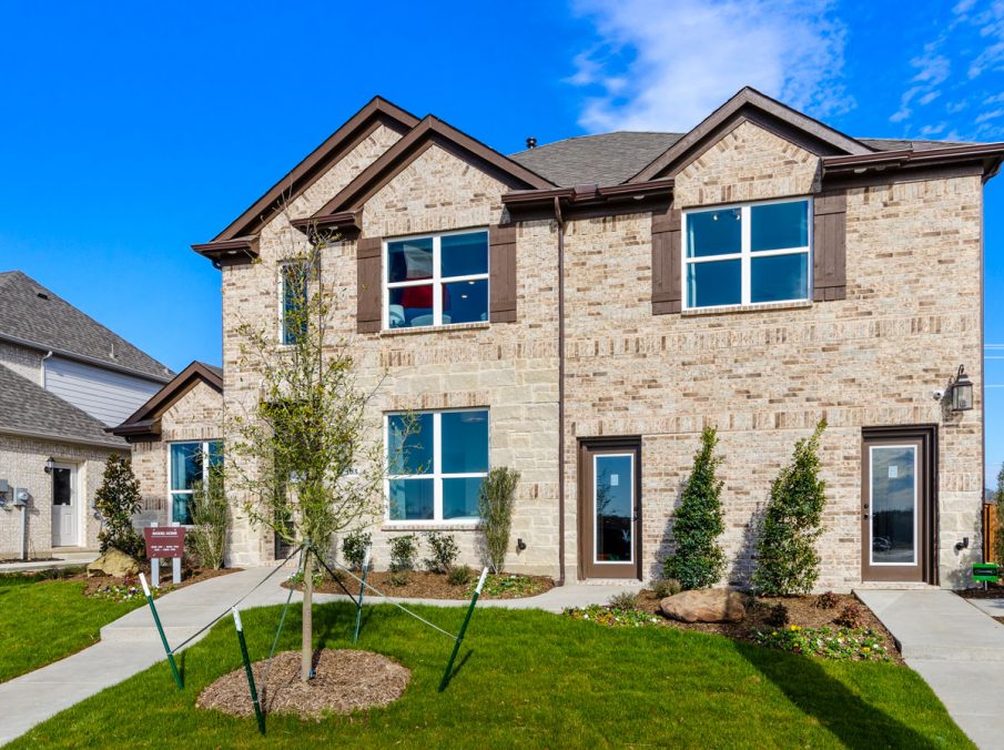 Landon Homes 5810 Sienna Model Argyle TX